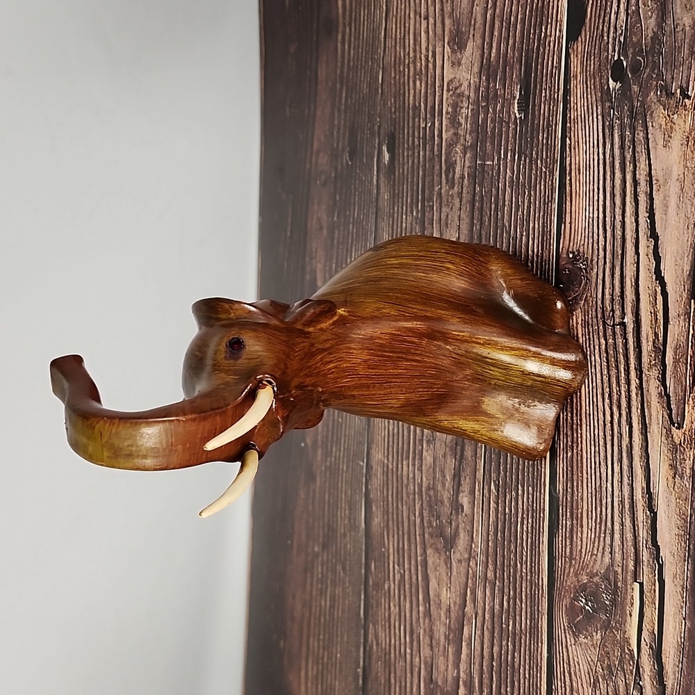 Vintage Carved Wood elephant - Picture 15 of 16